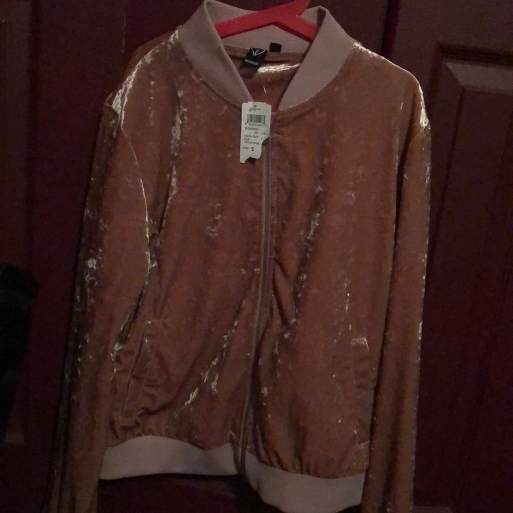 Velvet jacket from Windsor never worn with tags!